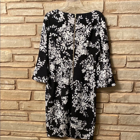 Calvin Klein Elegant Black and White Floral Dress Size 12 - Picture 6 of 12
